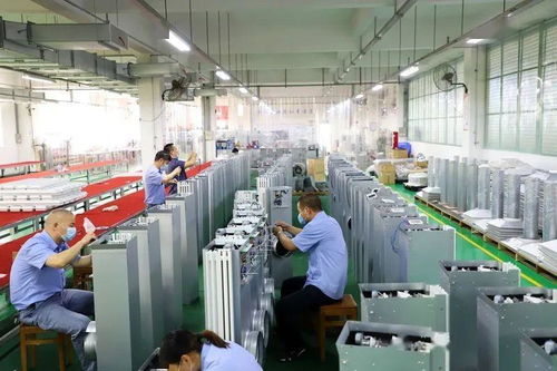 皇家空調變風量風口榮獲高新技術產(chǎn)品稱號，引領網(wǎng)絡技術研發(fā)新浪潮